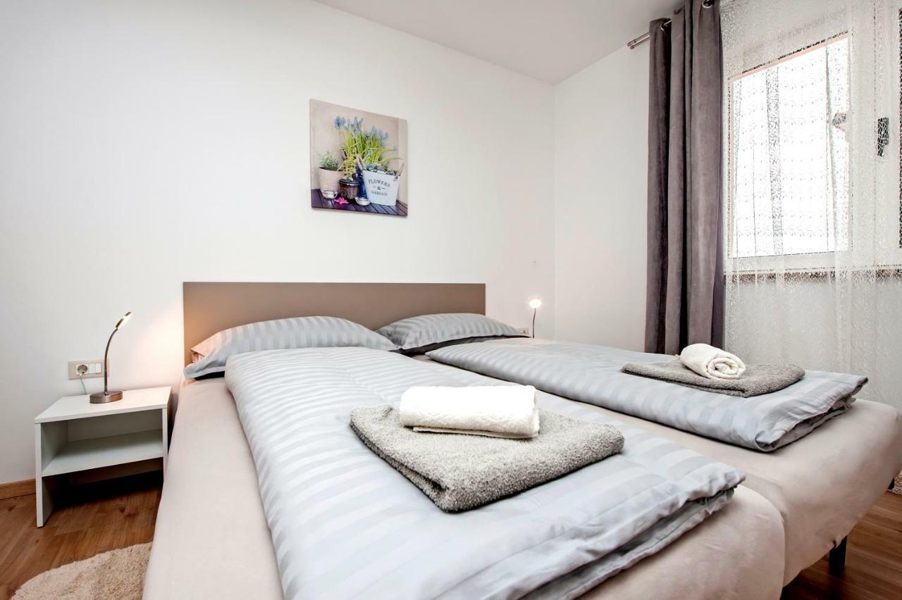 Apartman Sonata Rovinj Exteriör bild